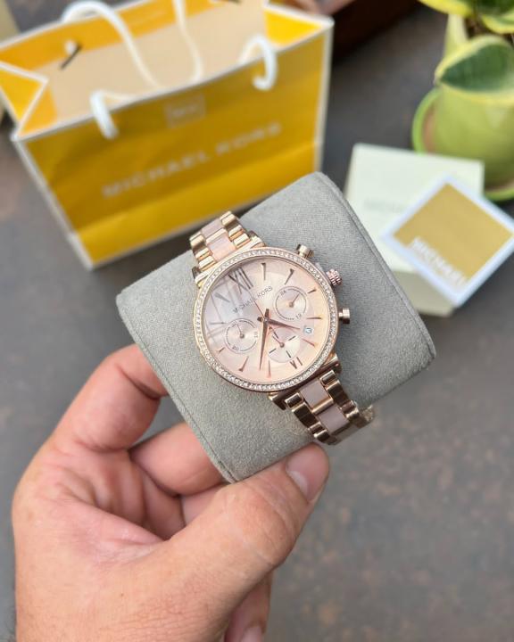 Michael_Kors Sofie